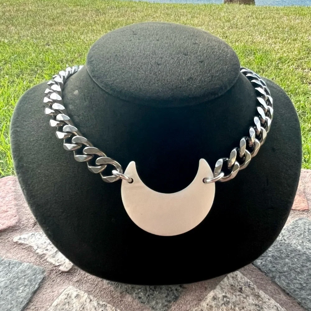 Mother of pearl moon stainless steel cuban link thick choker necklace boho - Picture 4 of 16